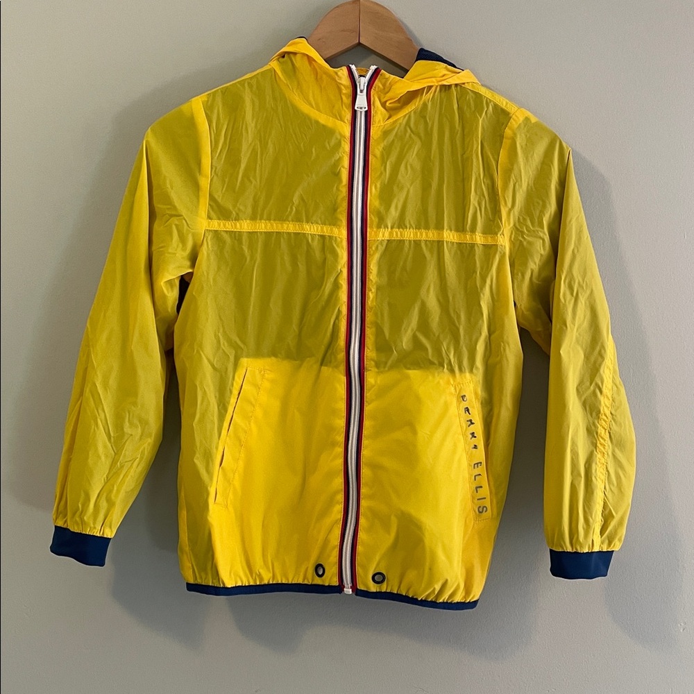 Boys Yellow Perry Ellis windbreaker jacket. size 8. back pocket.